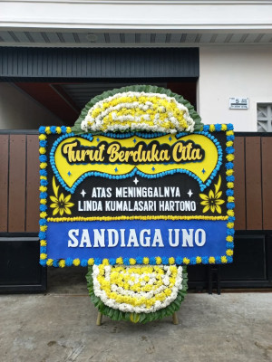 Papan Bunga Duka di Tanjung Anom